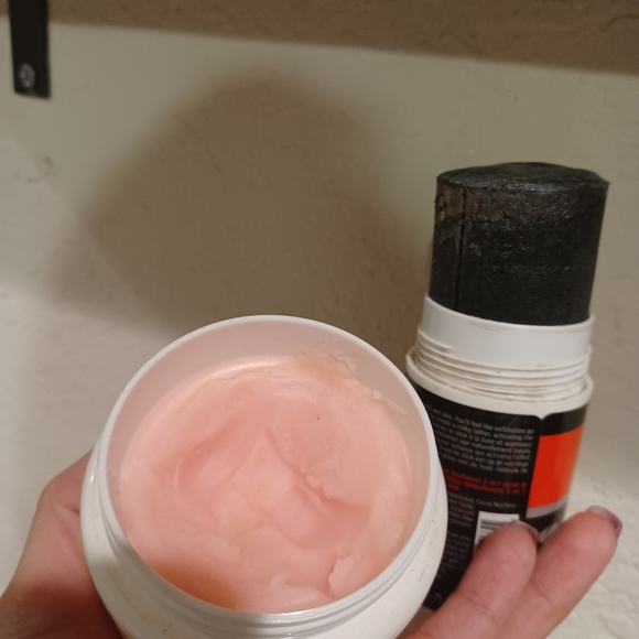 Large Face Care bundle - Picture 3 of 8